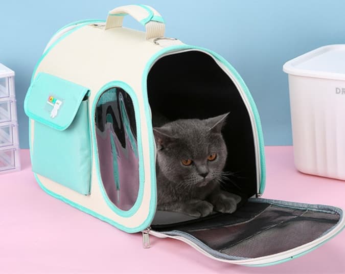 ペット キャリーバッグ 猫用ゆったり快適 ペット お散歩バッグ