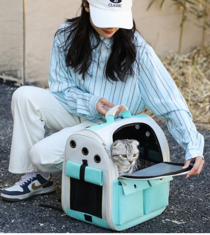ペット キャリーバッグ 猫用 おでかけ快適メッシュリュックキャリー