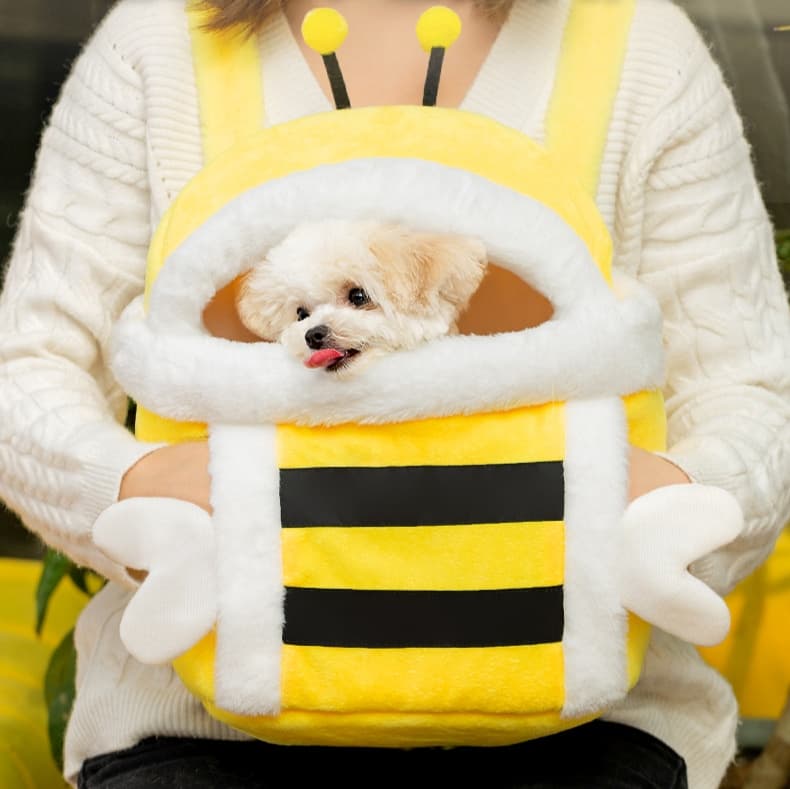 ペットキャリーバッグ　犬用抱っこ紐型