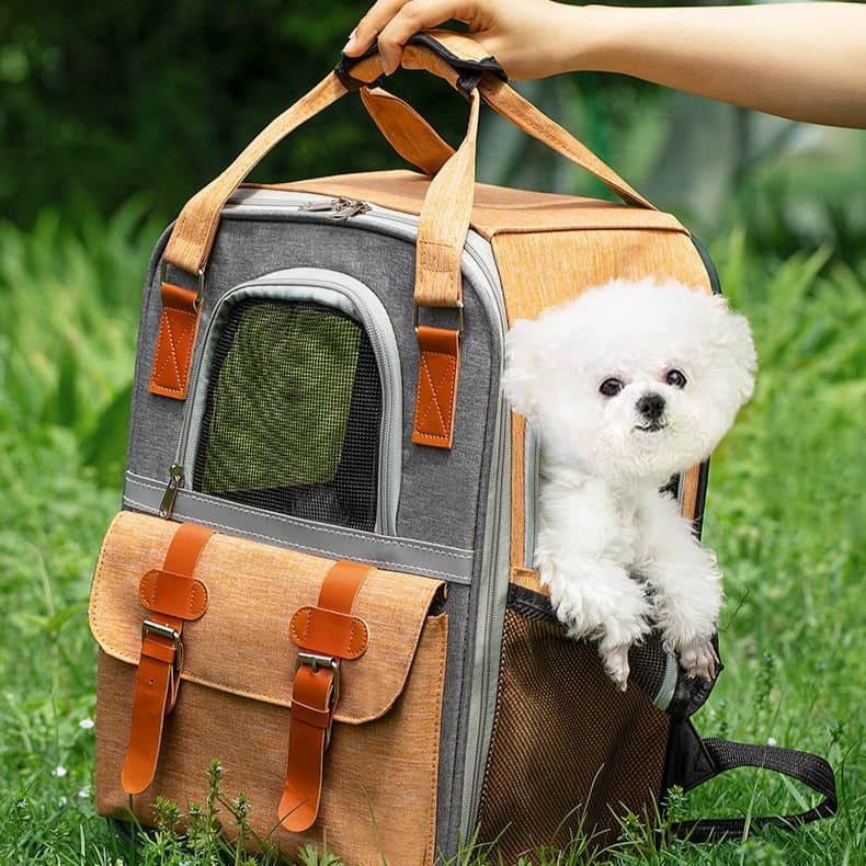ペット キャリーバッグ 犬用軽量メッシュ通気ペットリュック