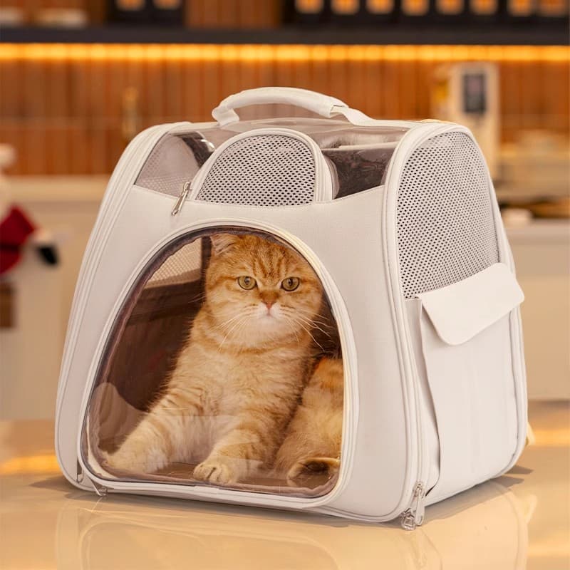 ペット キャリー 猫用窓付き宇宙船キャリー 安心おでかけバッグ