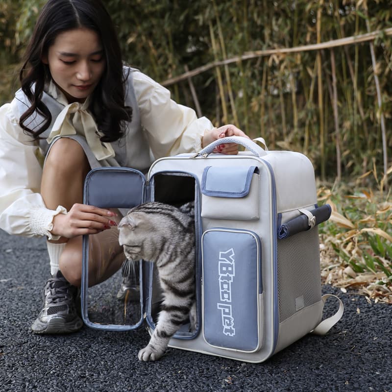ペット キャリーバッグ 猫用軽量リュック型 ペットキャリーバッグ