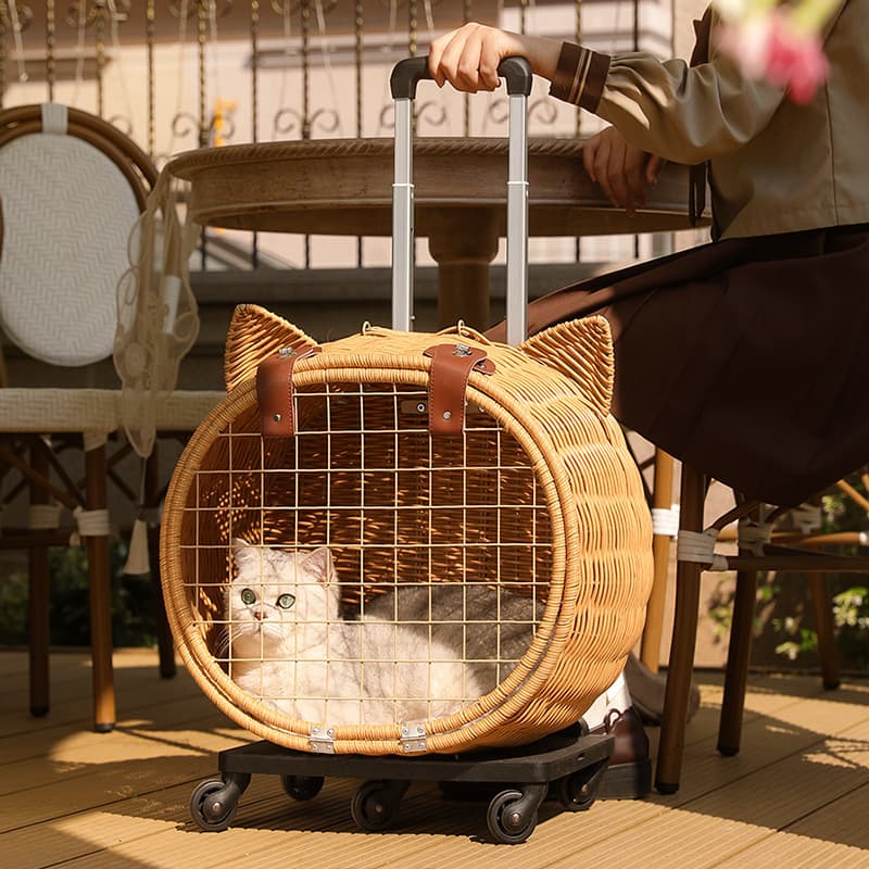ペット キャリーバッグ 猫用職人手編み ねこ型キャリーバッグ 移動用